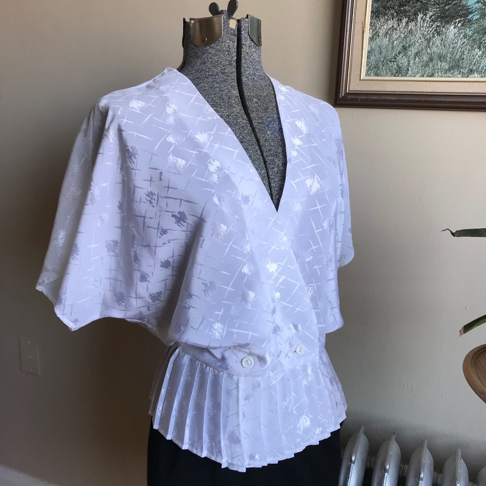 VINTAGE Silky Pleated Blouse